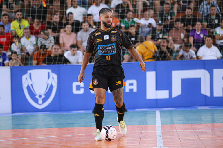 Equipe retorna a Sorocaba após eliminação na Copa LNF