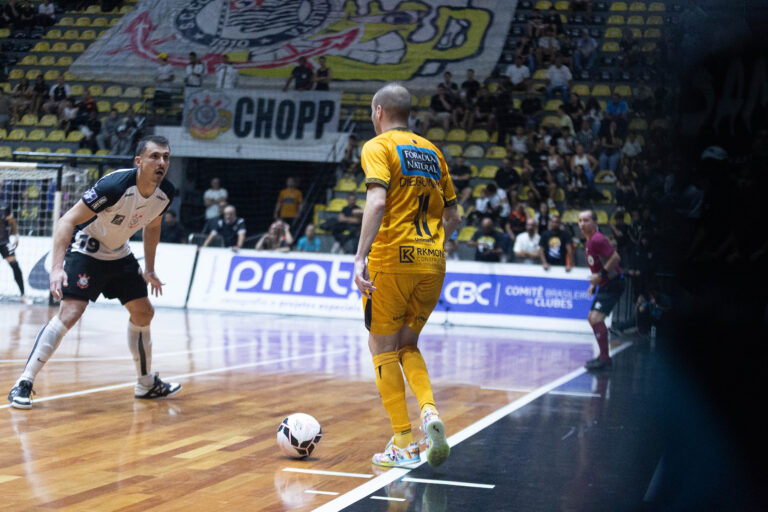 Magnus e Corinthians empatam no jogo de ida das quartas de final da LNF 2026